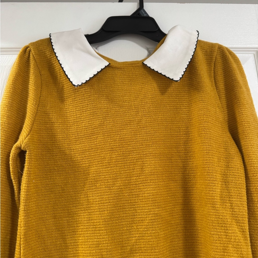 Vintage Sweater w/ Collar